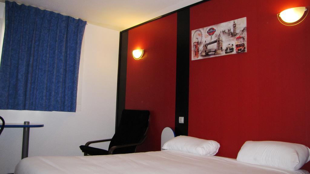 Comfort Hotel Poissy Technoparc Номер фото