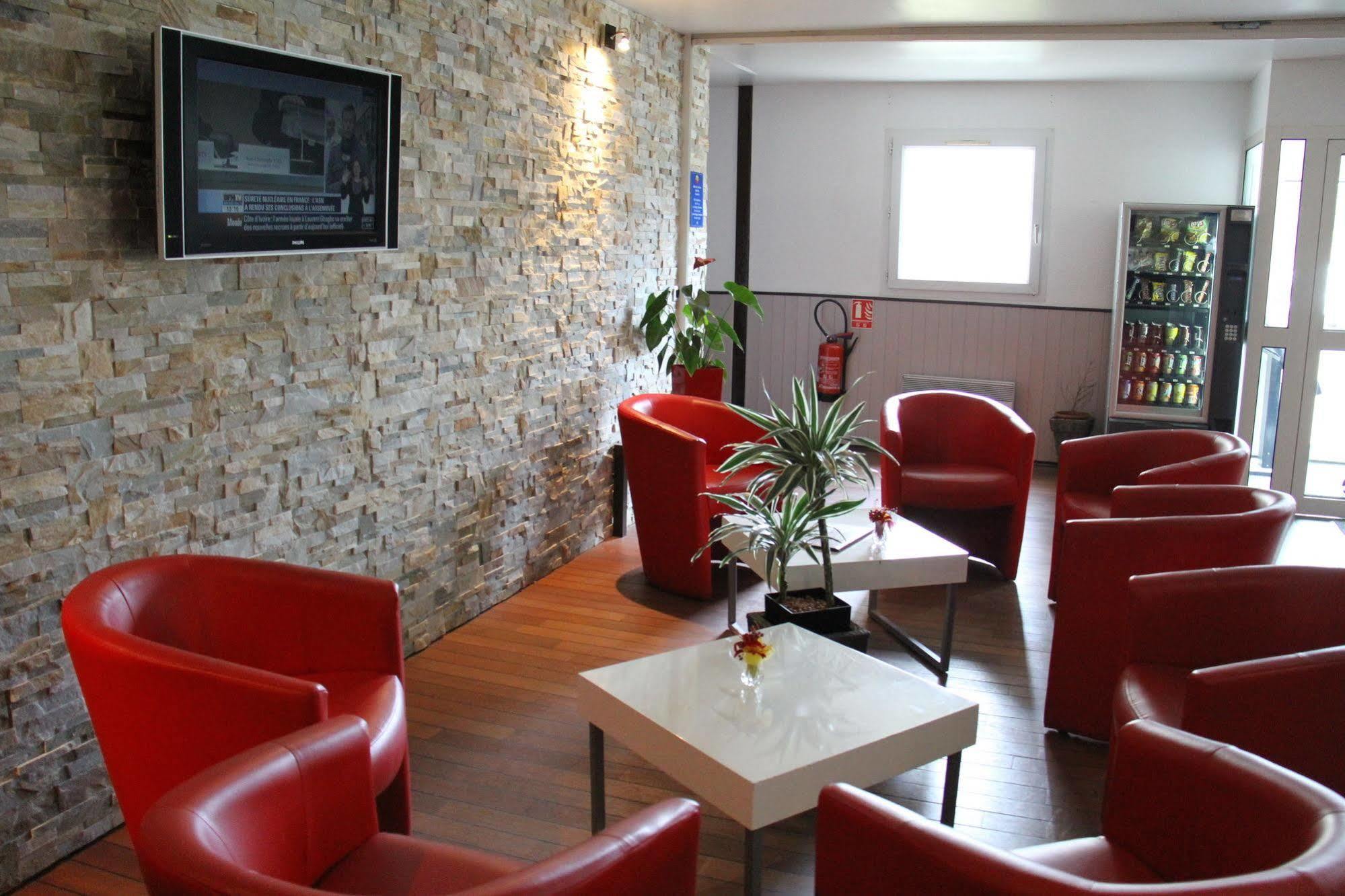 Comfort Hotel Poissy Technoparc Екстер'єр фото